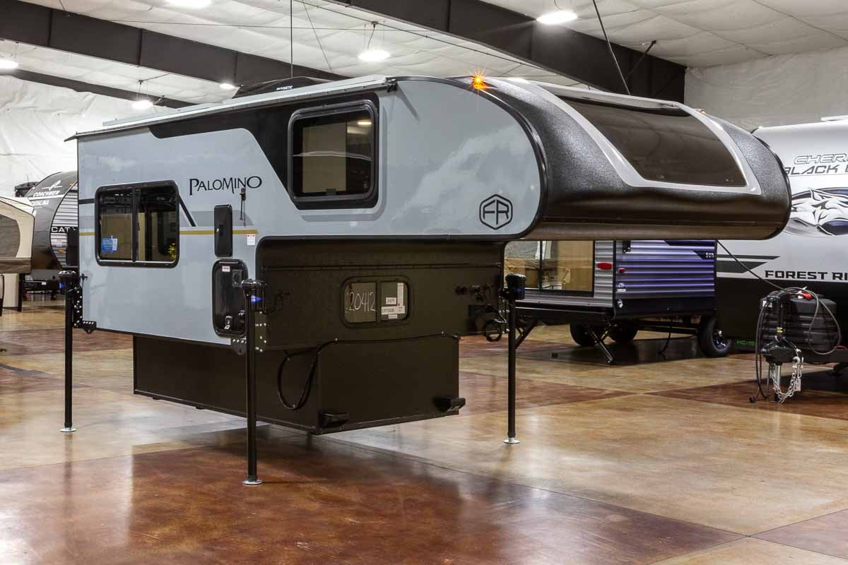 2027 Palomino BackPack HS-750 Lightweight Truck Camper Enterior Image