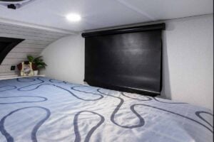 2027 Palomino BackPack HS-750 Lightweight Truck Camper Interior Image