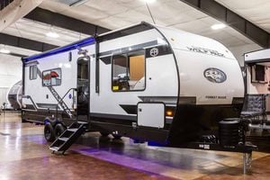 2027 Forest River Cherokee Wolf Pack 25-14 Toy Hauler Travel Trailer Exterior Image