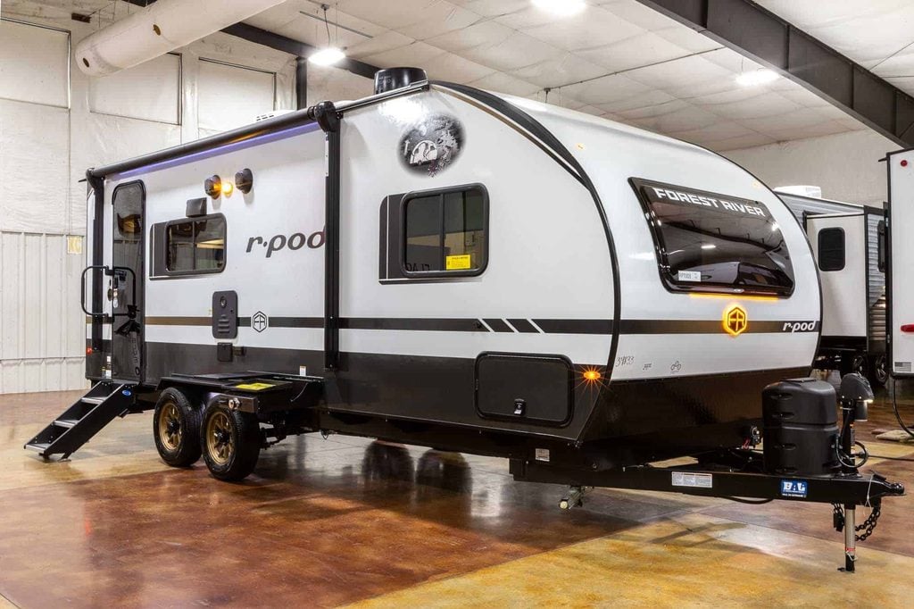 2027 Forest River R-Pod RP-205 Couples Travel Trailer Enterior Image