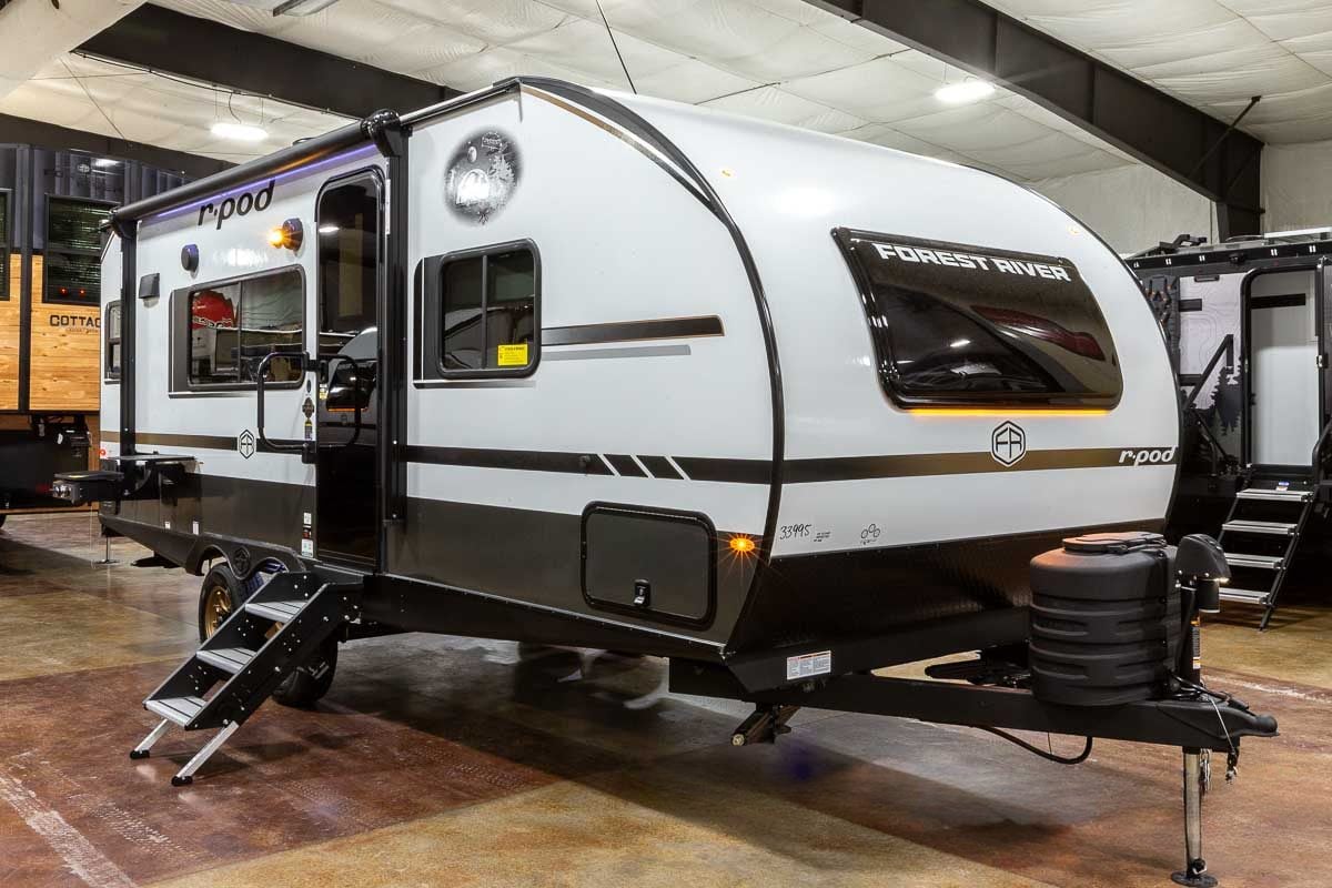 2027 Forest River R-Pod RP-205 Couples Travel Trailer Enterior Image
