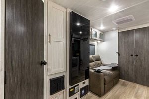 2027 Forest River R-Pod RP-205 Couples Travel Trailer Interior Image