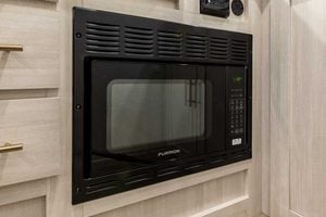 2027 Forest River R-Pod RP-205 Couples Travel Trailer Interior Image