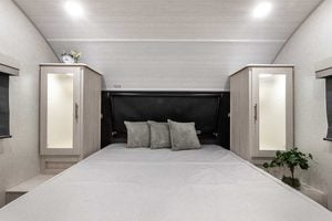 2027 Forest River R-Pod RP-205 Couples Travel Trailer Interior Image