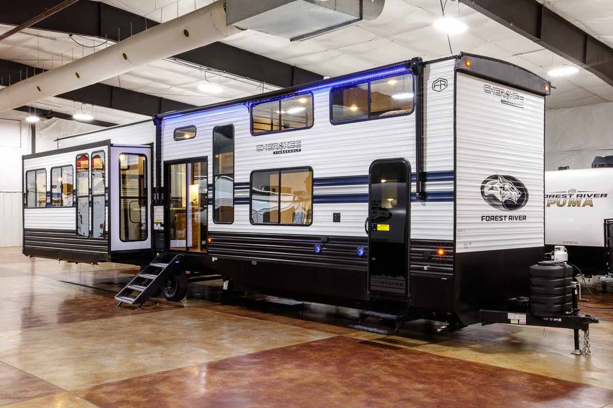 2027 Forest River Cherokee Timberwolf 39JM Destination Trailer Enterior Image