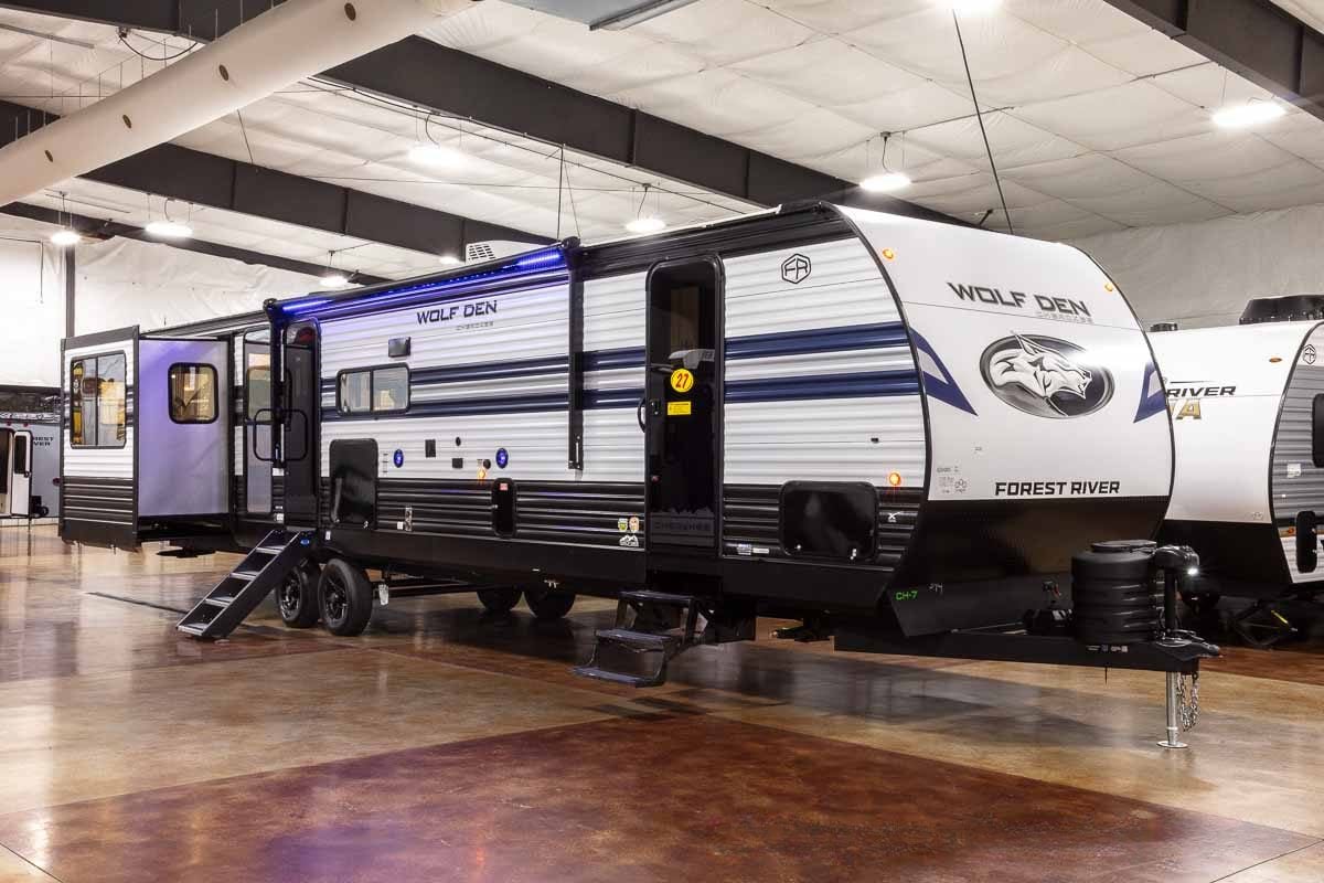 2027 Forest River Cherokee Wolf Den 306MM Couples Travel Trailer Enterior Image